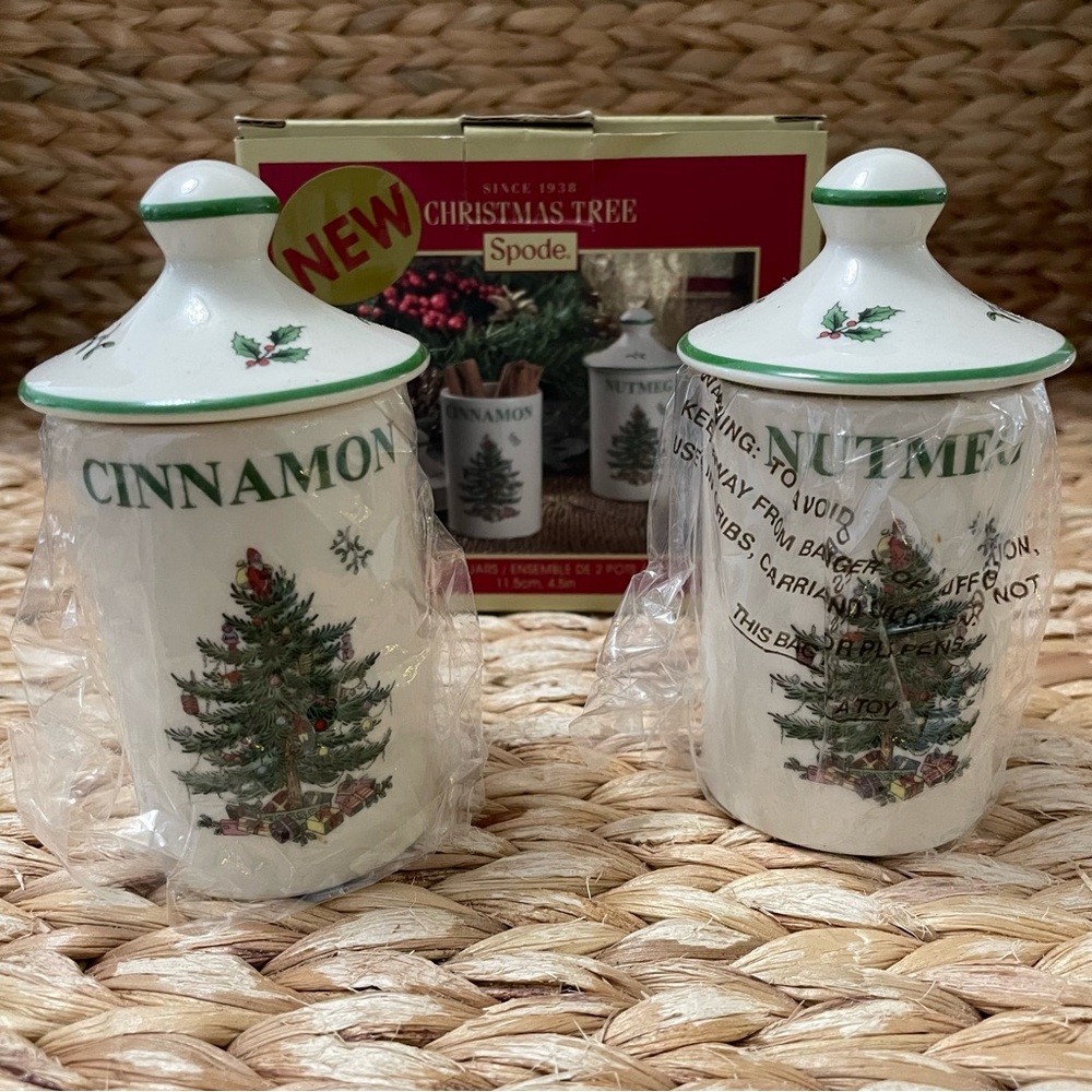 NEW Spode Christmas Cinnamon and Nutmeg Spice Jars